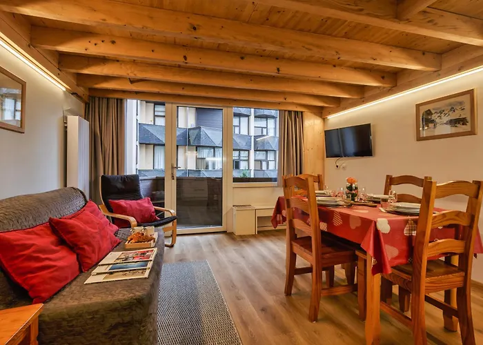 Grand Roc - Campanules 122 - Happy * Chamonix